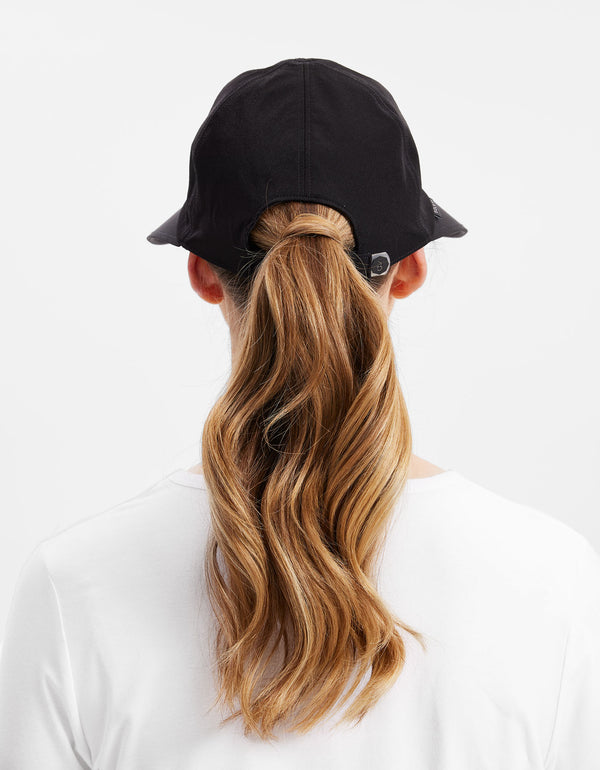 Black / Black