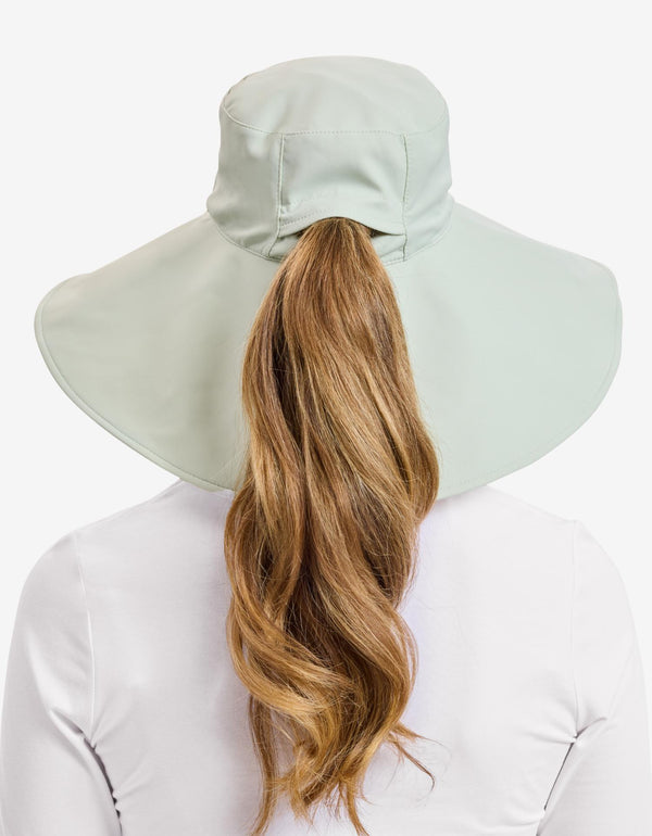 Cool Green / Beige